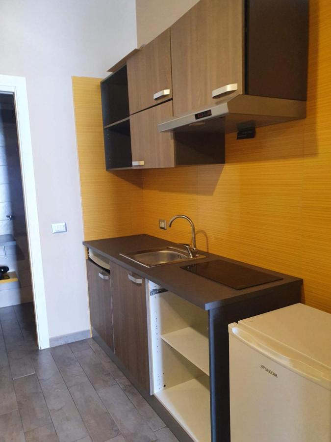 נאפולי Emyjo Central B&B מראה חיצוני תמונה