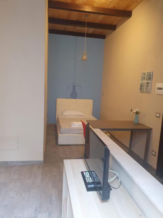 נאפולי Emyjo Central B&B מראה חיצוני תמונה