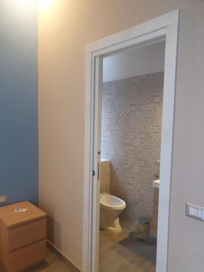 נאפולי Emyjo Central B&B מראה חיצוני תמונה