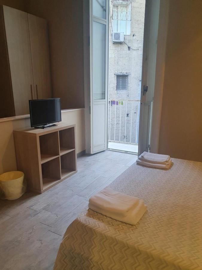 נאפולי Emyjo Central B&B מראה חיצוני תמונה