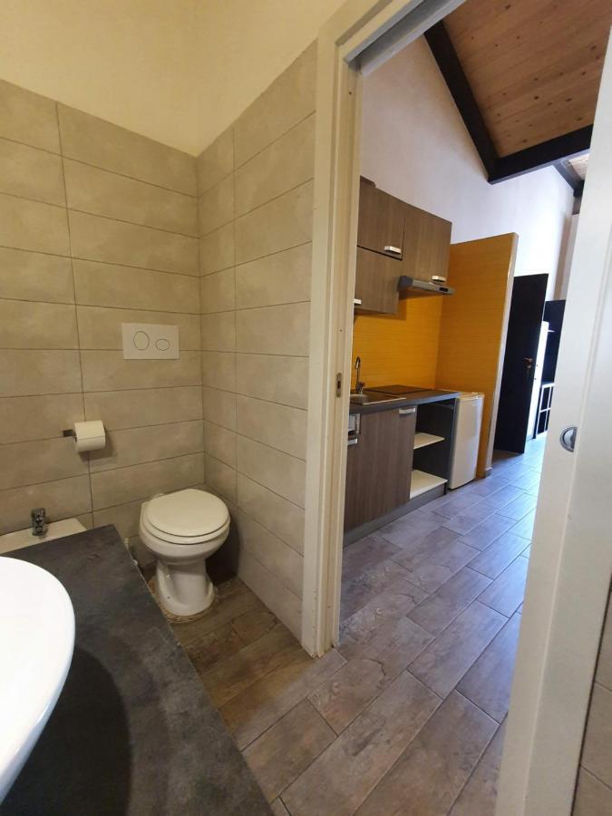 נאפולי Emyjo Central B&B מראה חיצוני תמונה