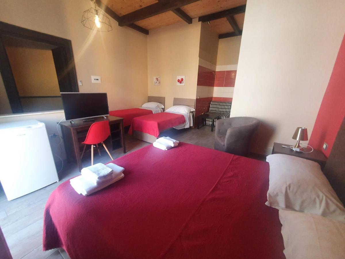 נאפולי Emyjo Central B&B מראה חיצוני תמונה